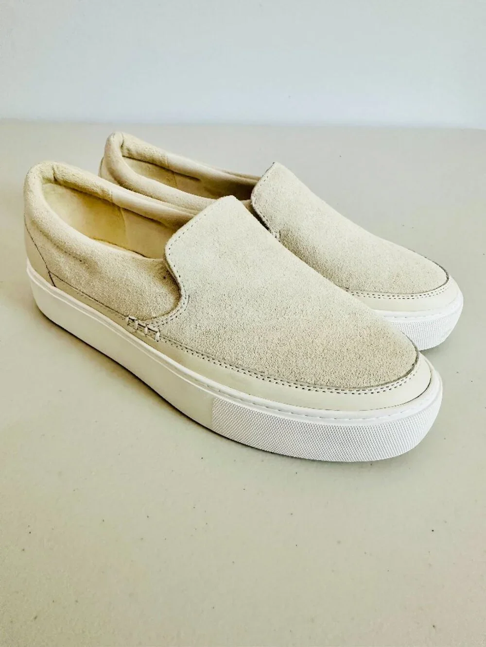 NEW UGG JASMINE ZILO OFF WHITE SUEDE PLATFORM ESPADRILLE SLIP-ON SHOES SIZE 8